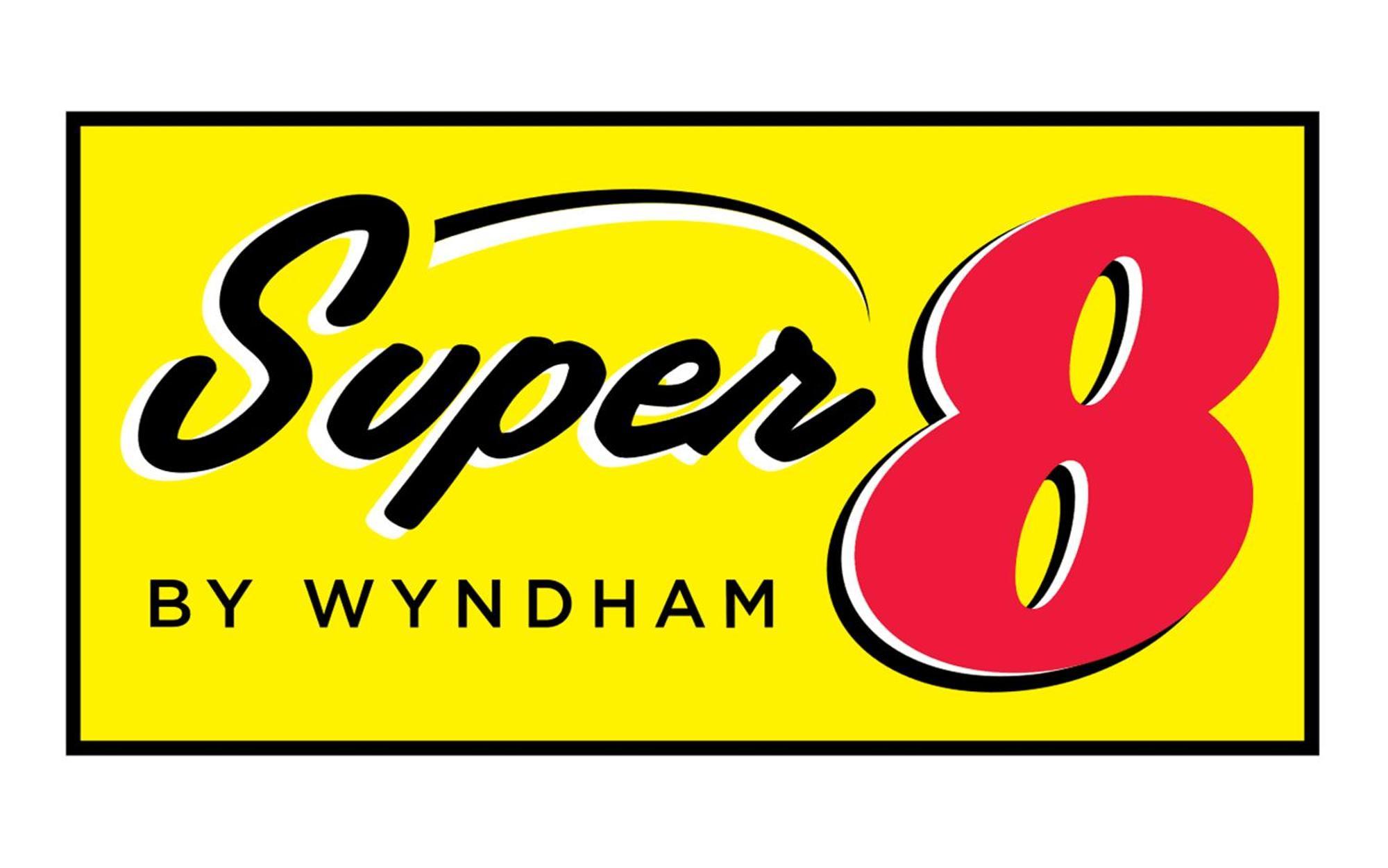 Super 8 By Wyndham City Of Мур Екстер'єр фото